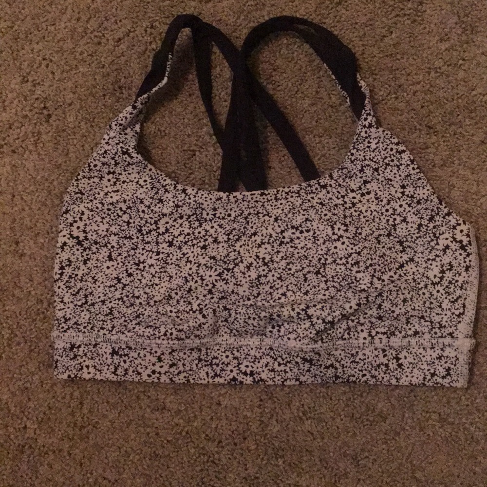 Lulu lemon sports bra